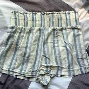 Striped linen shorts